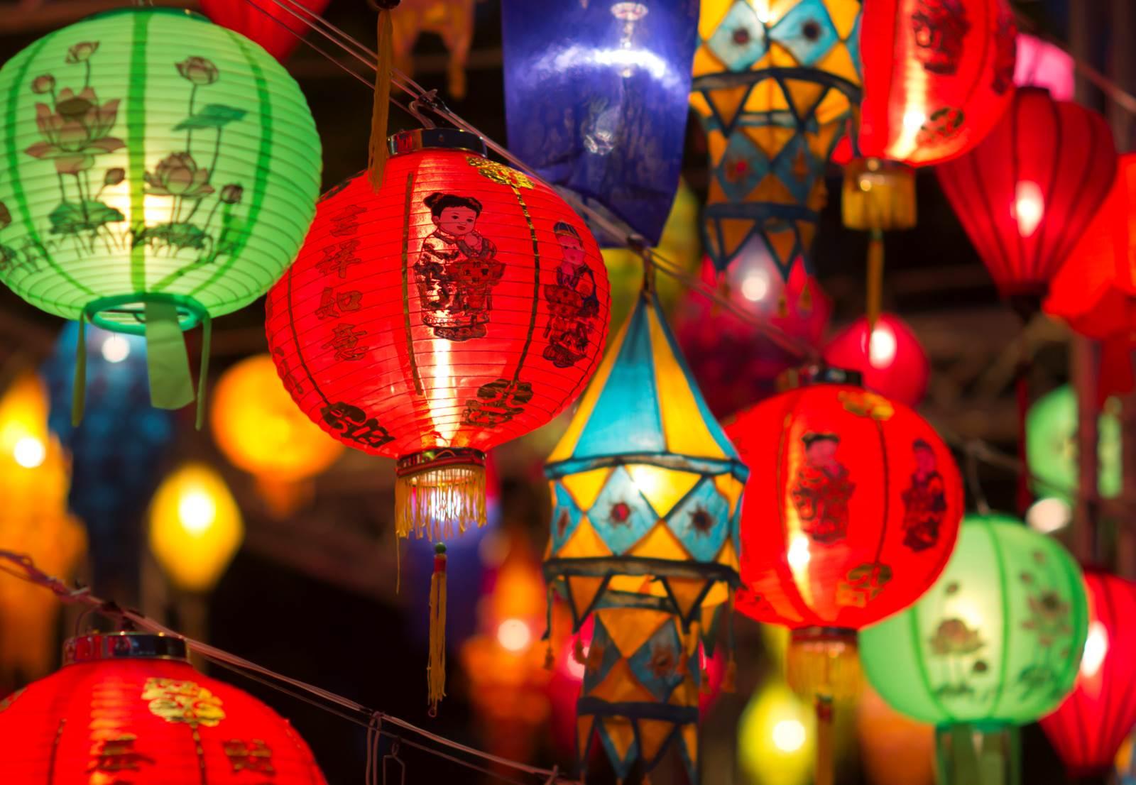 高雄燈會「虎尾」燈籠爆紅秒殺！ Tiger tail lantern becomes a big hit at Kaohsiung lantern festival